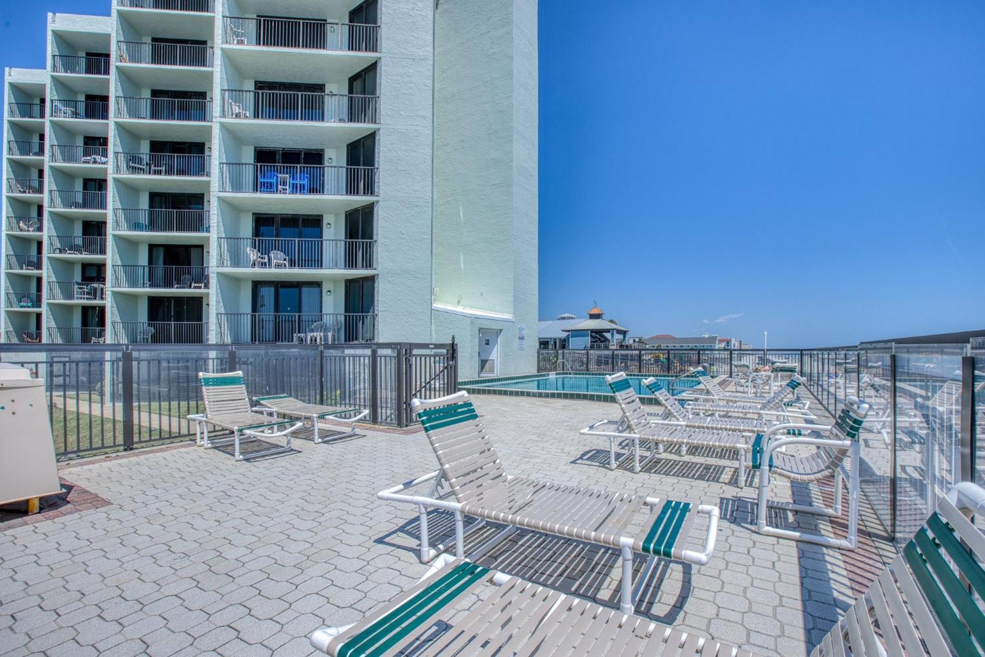 Ocean View With A Beachfront Pool At Ocean Trillium Condo ~ 702 Нью-Смирна-Бич Экстерьер фото